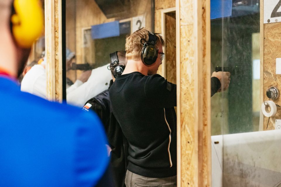 Gdansk: Extreme Gun Shooting Experience With Transfers - Shooting Range Safety Measures