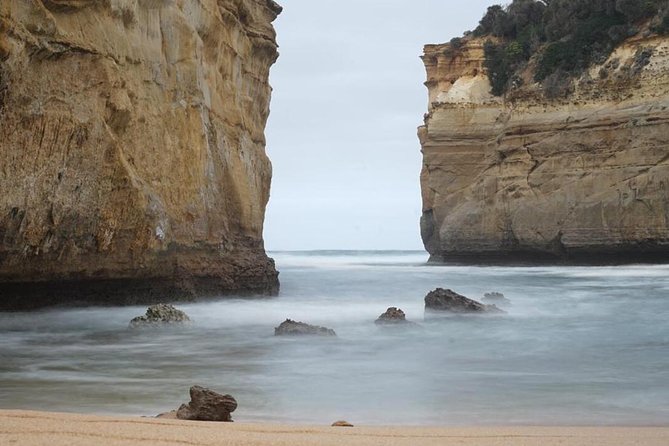 Great Ocean Road 12 Apostles Tour - Two-Day Tour Option Introduction