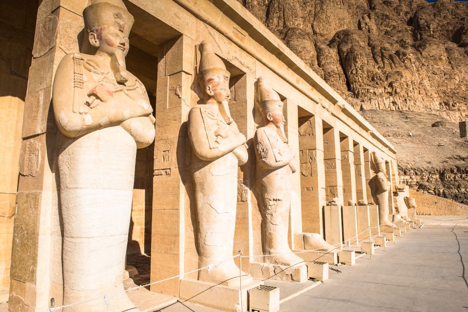 Hurghada: Valley of Kings Hatshepsut & Karnak Luxor Day Trip - Common questions