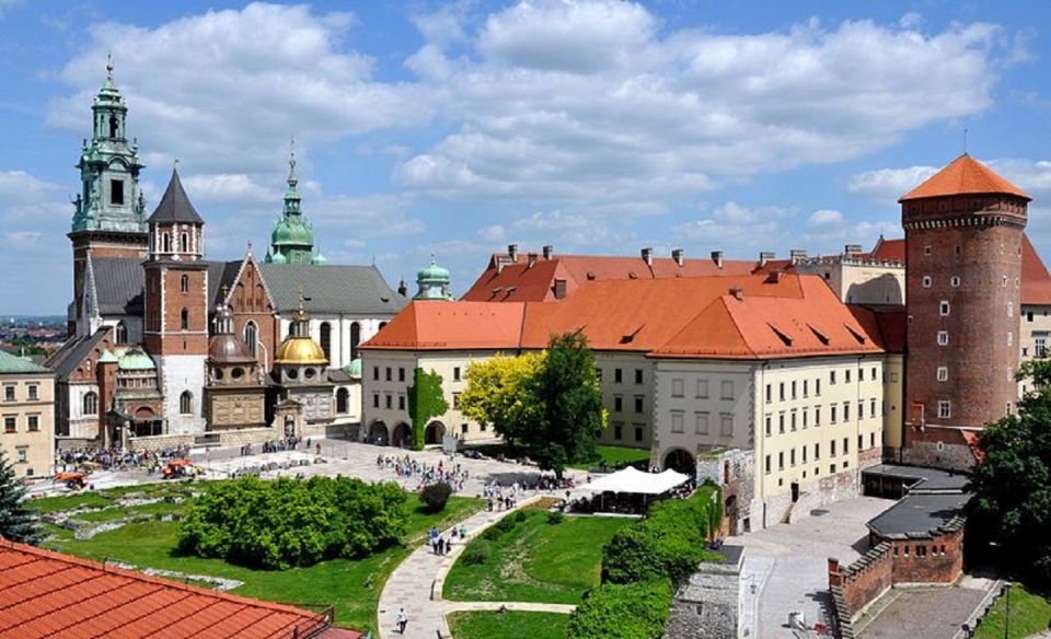 Krakow and Auschwitz Small-Group Tour From Warsaw With Lunch - Common questions