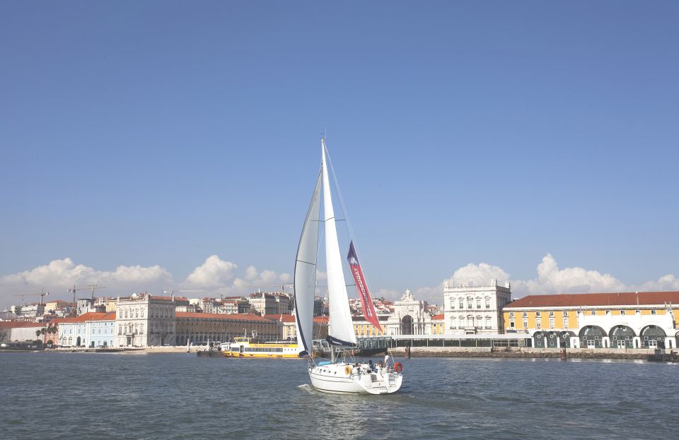 Lisbon 2-Hour Private Tour by Sailing Boat - Customer Reviews and Testimonials