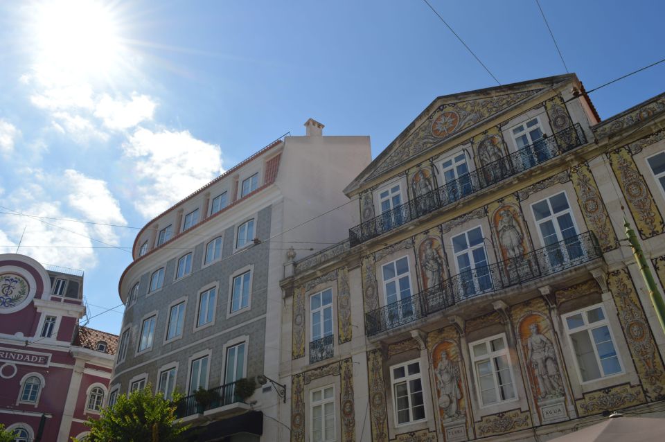 Lisbon: Private Rally for Families in German - Common questions