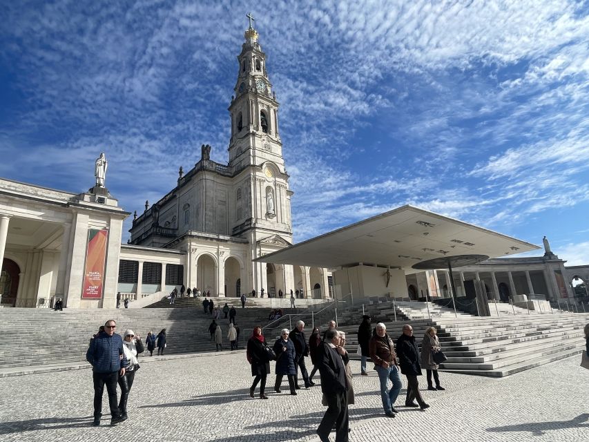 Lisbon: Private Tour to Fatima, Batalha, Nazaré, & Óbidos - Last Words