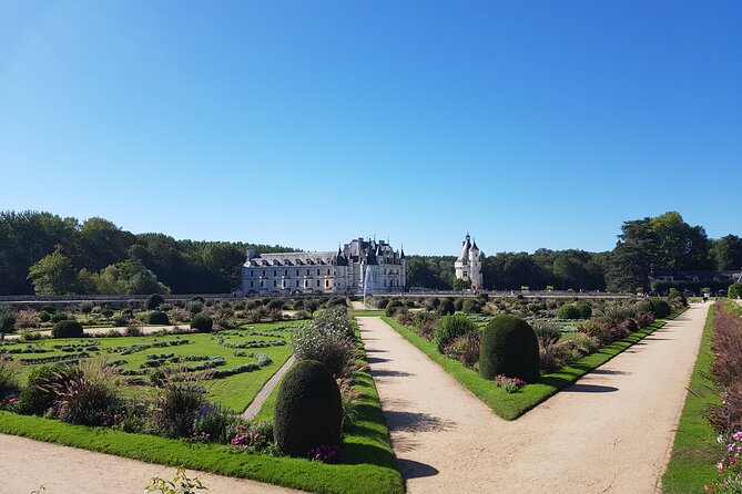 Loire Valley Tour Chambord and Chenonceau From Tours or Amboise - Common questions