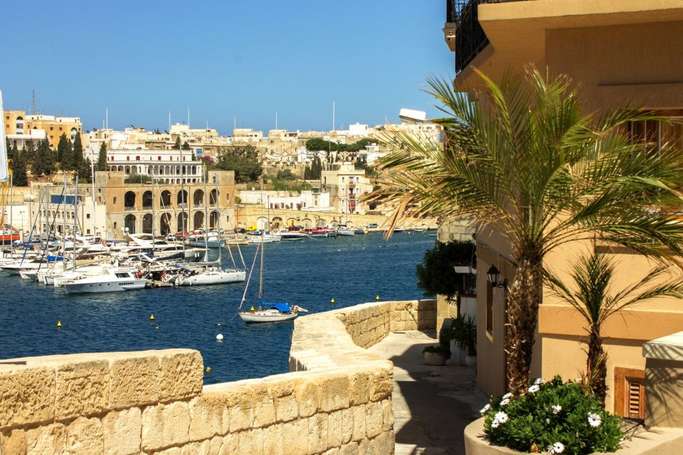 Malta: Vintage Bus Ride Through the Three Cities - Visit Highlights & Itinerary