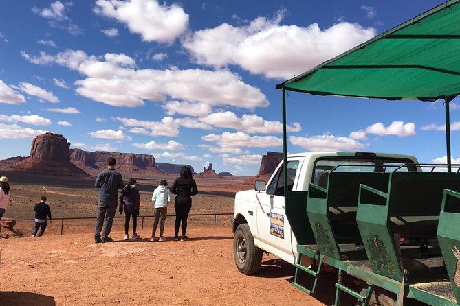 Monument Valley Extended Backcountry Tour - Educational and Immersive Experiences