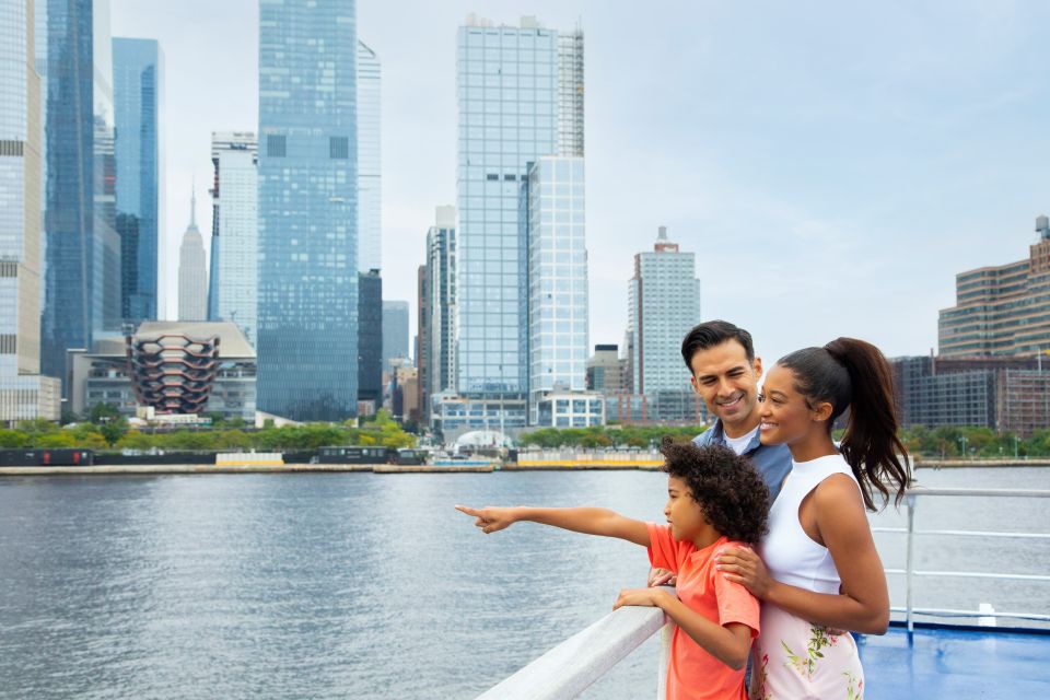 New York City: Brunch, Lunch, or Dinner Buffet River Cruise - Common questions