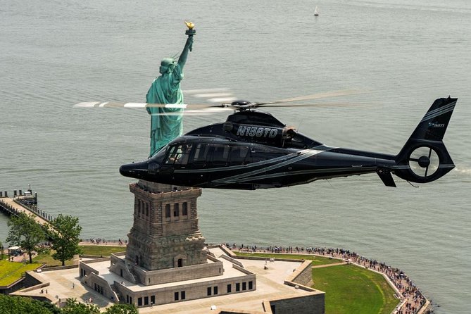 New York Helicopter Tour: City Skyline Experience - Common questions