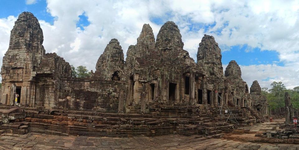 One Day Shared Trip to Angkor Temples With Sunset - Sunset Experience