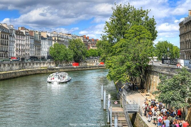 Paris by Night: Private Walking Tour Including Seine River Cruise - Last Words