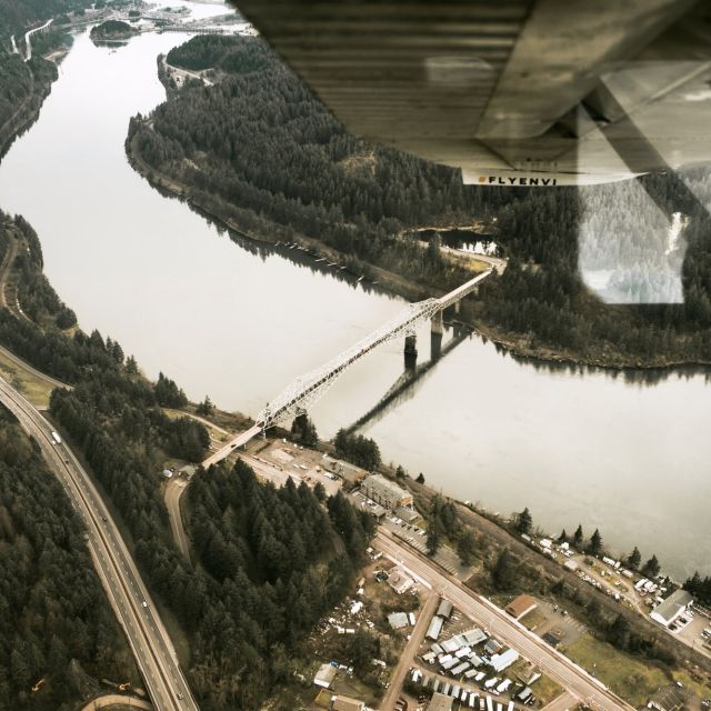 Portland: Columbia Gorge Waterfalls 40-Minute Scenic Flight - Booking Information
