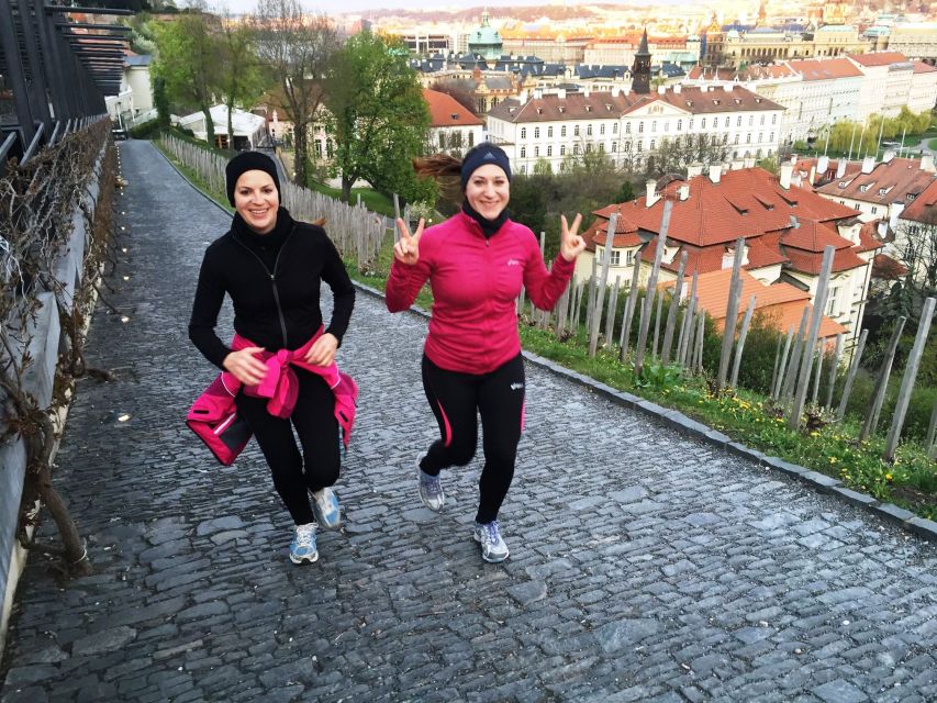 Prague 1.5-Hour Compact City Center Running Tour - Safety Precautions