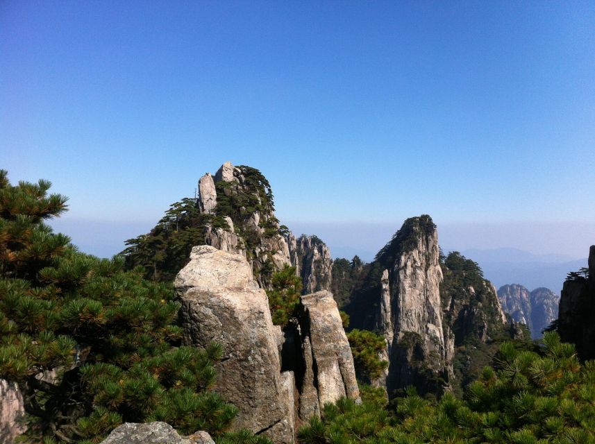 Private 3-Day Huangshan Tour Including Tickets - Free Time and Departure Details