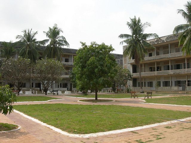 Private Tour of Tuol Sleng and Choeng Ek Killing Field - Last Words