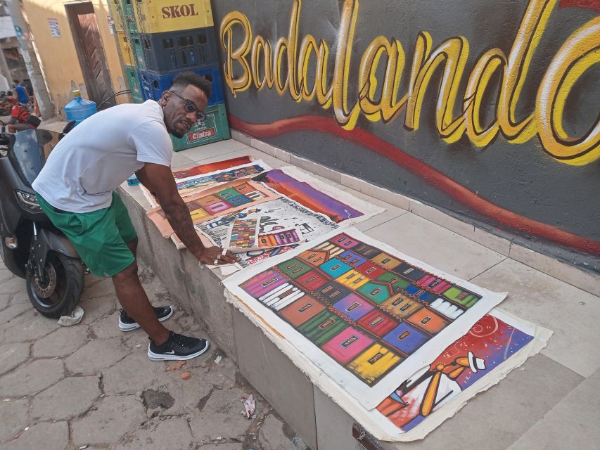 Rio De Janeiro: Favela Tour in Copacabana With Local Guide! - Location and Directions