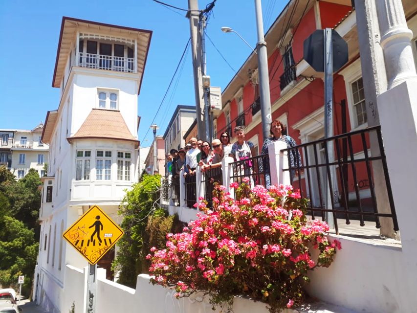 Santiago: Valparaiso, Viña Del Mar, & Casablanca Valley Tour - Common questions