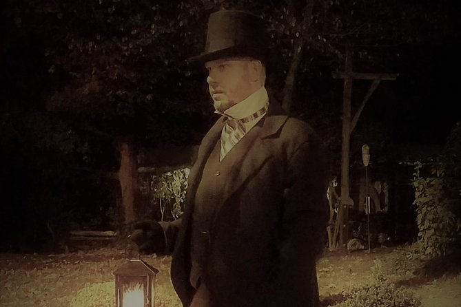 Savannah History and Haunts Candlelit Ghost Walking Tour - Frequently Asked Questions