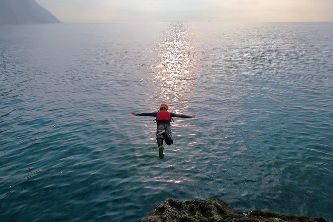 Sea Kayaking at Qingshui Cliff Hualien(Sunrise 03:30am) - Common questions