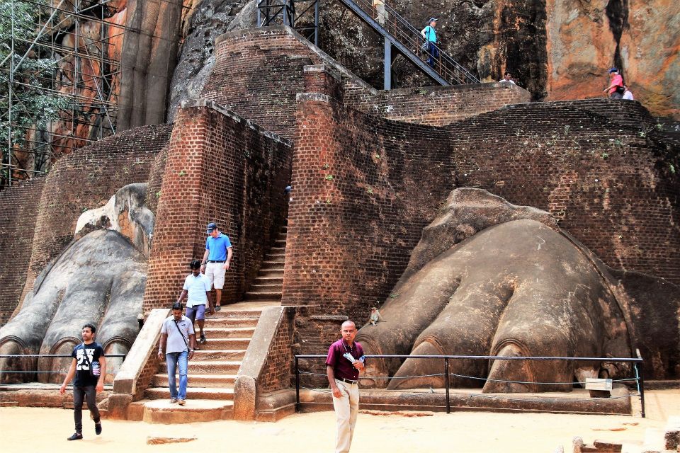 Sigiriya: Rock Fortress Guided Walking Tour - Common questions