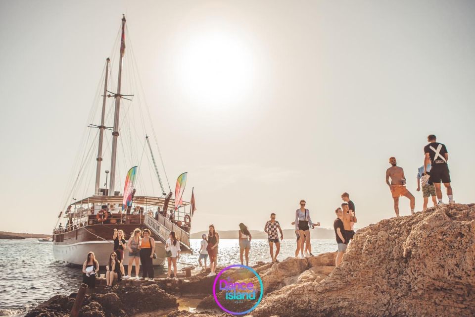 Sliema: Sailboat Party With an Open Bar, Food, and Swimming - Common questions