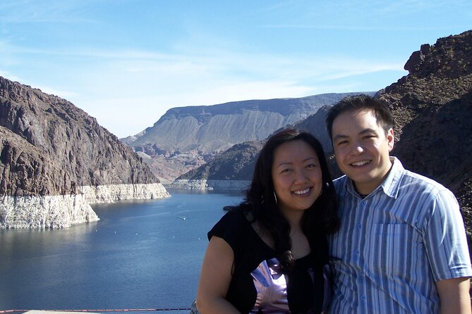 Small Group Grand Canyon Skywalk Hoover Dam Tour - Highlights and Amenities