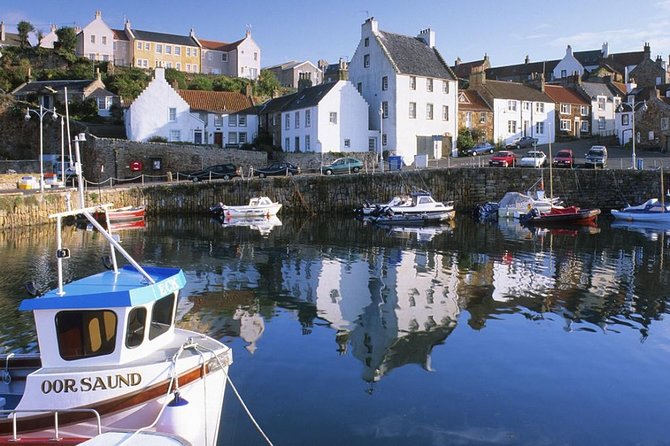 St. Andrews and the Old Course Day Tour With Scottish Local - Common questions