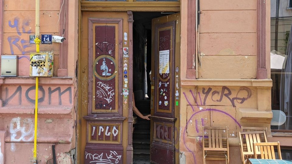 Timișoara: Alleys of Old Town Self-guided Explorer Walk - Common questions