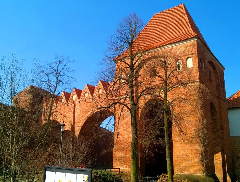 Torun Copernicus Trail and Old Town Private Walking Tour - Common questions