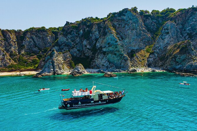 Tour of the Coast of the Gods by Boat, 3 Hours With Aperitif Included - Last Words