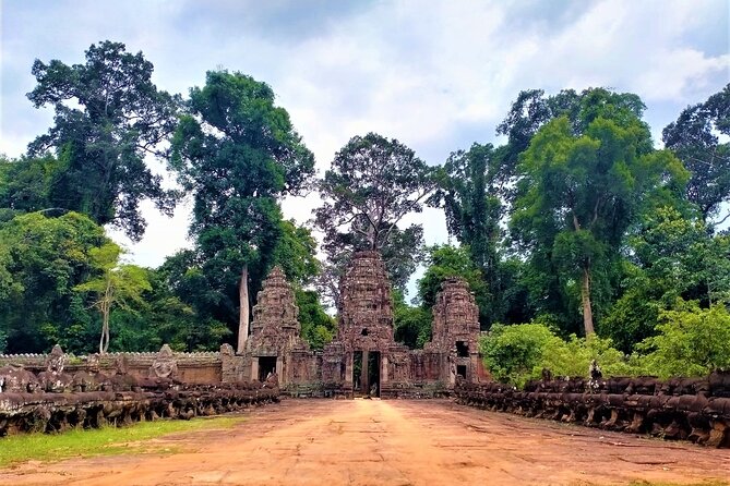 Trekking & Hiking to Kbal Spean and Banteay Srei Private Tour - Last Words
