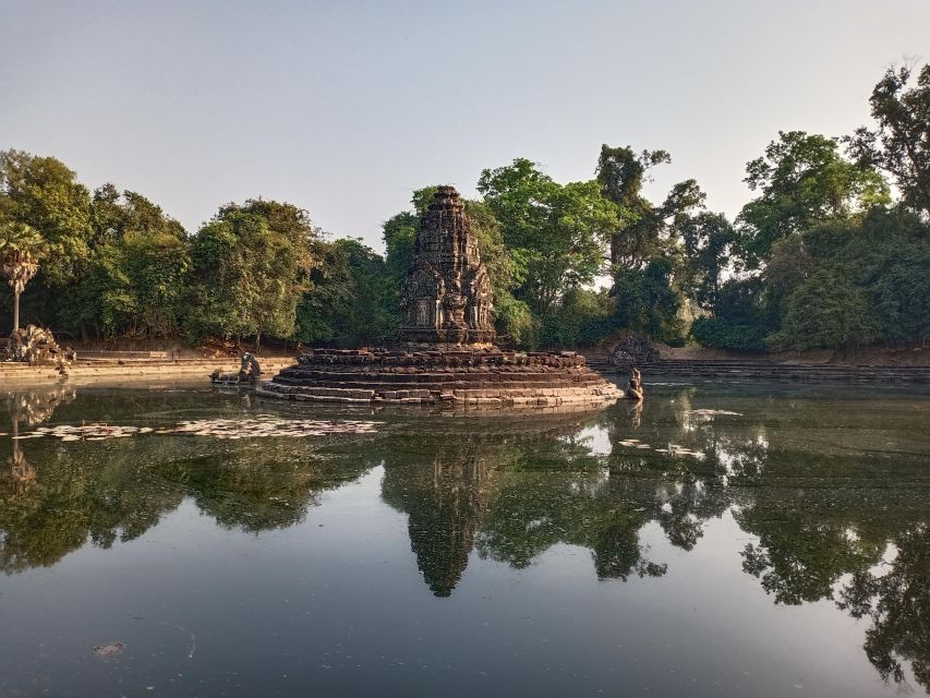 Trip to Big Circle Included Banteay Srey and Banteay Samre - Last Words