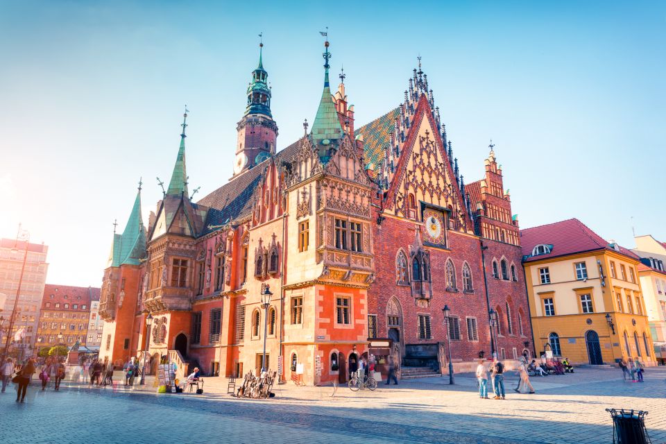 Wroclaw: 2-Hour Tour of Old Town - Common questions