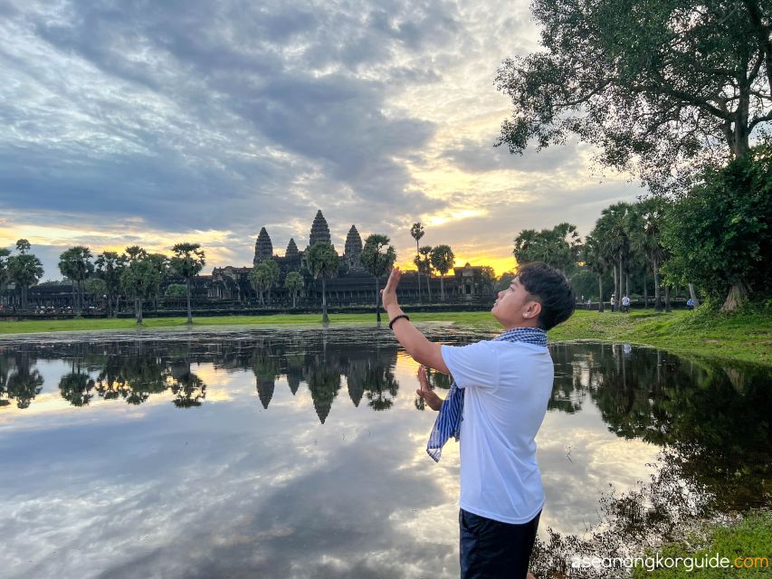 Angkor Wat Private Sunrise Guided Tour and Banteay Srei - Last Words