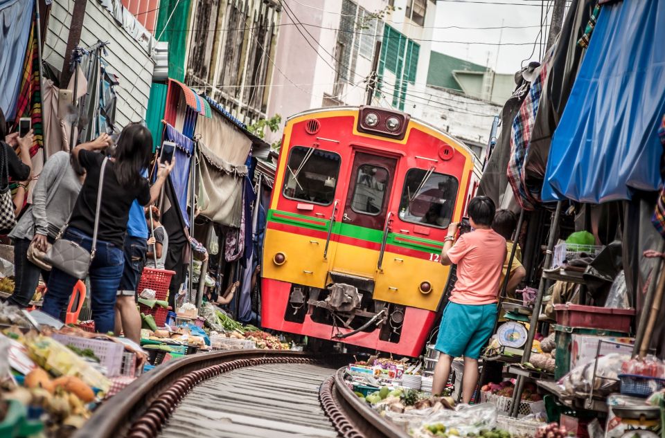 Bangkok: Damnoen Saduak, Train Market & Mahanakhon Day Trip - Last Words