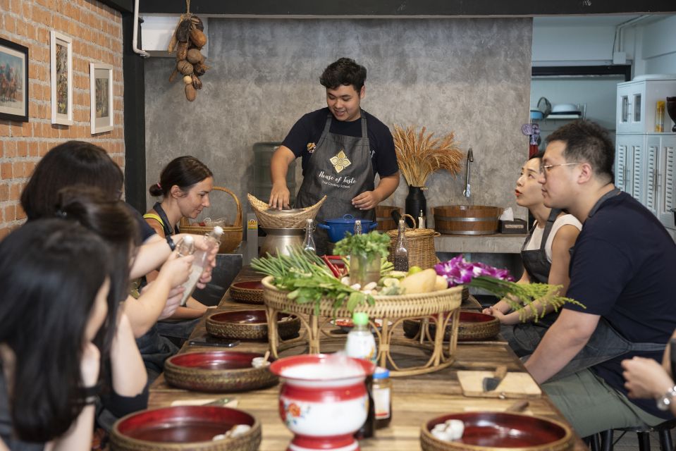 Bangkok: Hands-on Thai Cooking Class and Market Tour - Common questions
