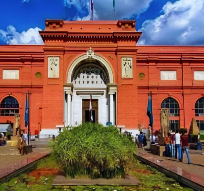 Cairo: Female Guided Tour to Egyptian Museum Private - Common questions