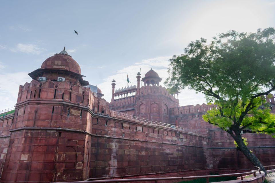 Delhi: Full Day Private City Tour in Old & New Delhi - Common questions