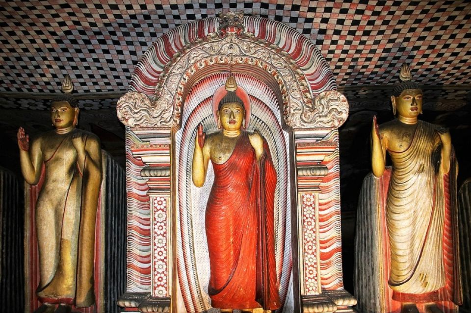 From Bentota: Day Trip to Sigiriya and Dambulla Temple - Common questions