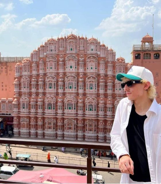 From Delhi : Jaipur Day Tour by Car With Transfers - Common questions