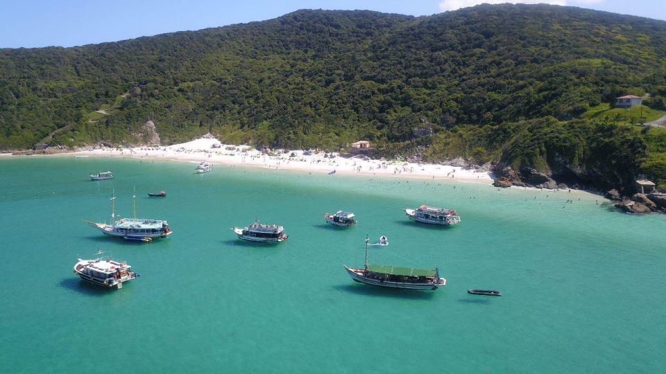 From Rio: Arraial Do Cabo Day Trip With Boat Tour - Common questions