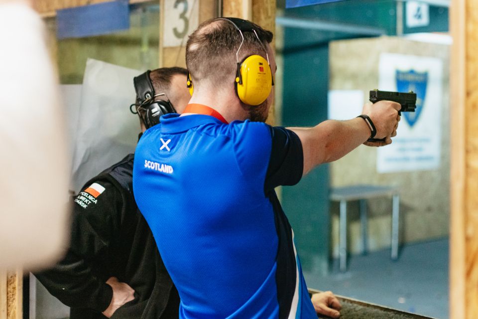 Gdansk: Extreme Gun Shooting Experience With Transfers - Common questions