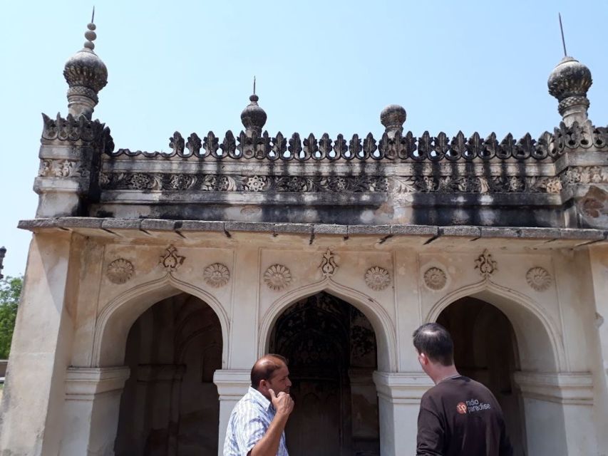 Hyderabad: Heritage Walking Tour of Old City and Charminar - Common questions