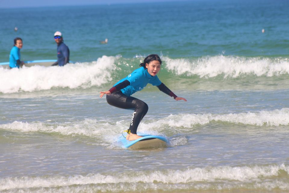 Matosinhos: Surfing Lesson With Equipment - Common questions