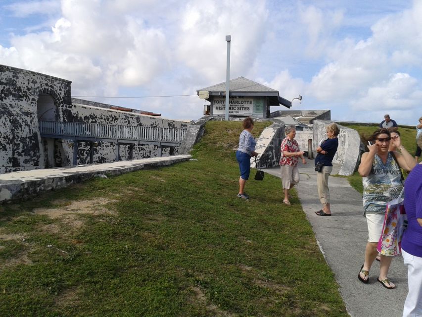 Nassau Sightseeing Bus Tour - Common questions