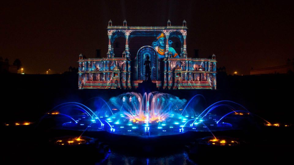 New Delhi: Akshardham Exhibition, Light and Water Show Tour - Common questions