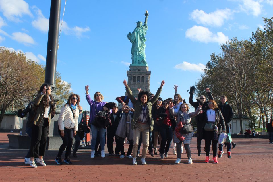 New York City: Statue of Liberty & Ellis Island Guided Tour - Common questions