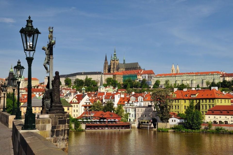 Prague Highlights 3-Hour Bus and Walking Tour - Last Words