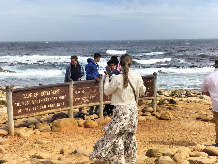 Private Tour:Cape Peninsula &Penguin Beach, Cape Point &more - Common questions