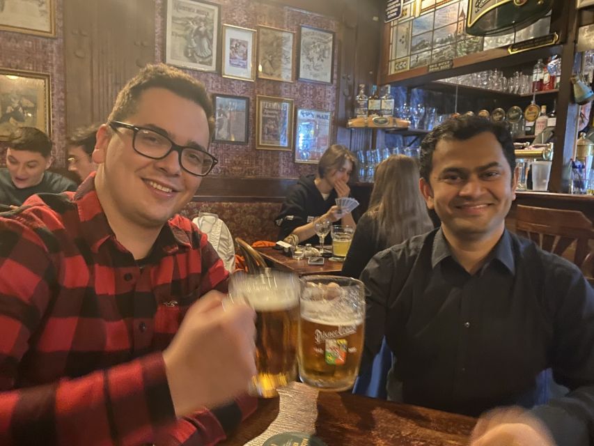 Taste of Prague: 10 Beers and Traditional Czech Dinner - Experiencing Czech Pub Culture