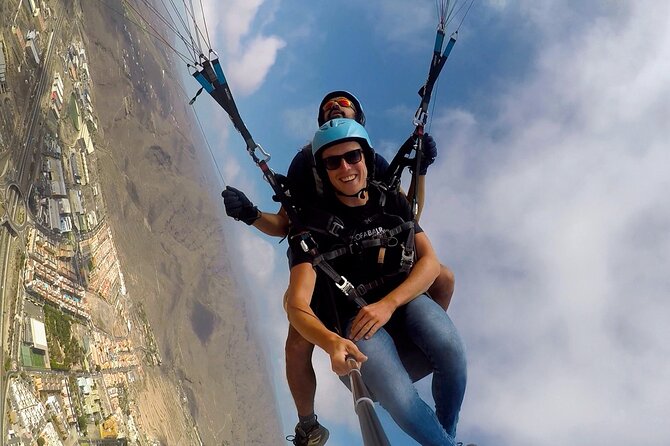 Acrobatic Paragliding Tandem Flight in Tenerife South - Key Points